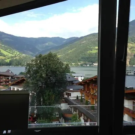View In Zell-am-see Centre *