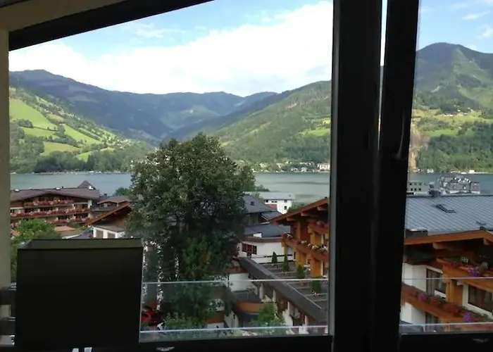 View In Zell-am-see Centre *